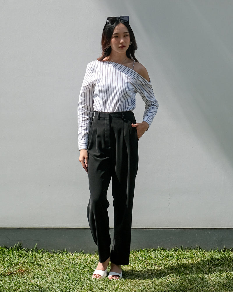 Jasmine Offshoulder Cotton Top